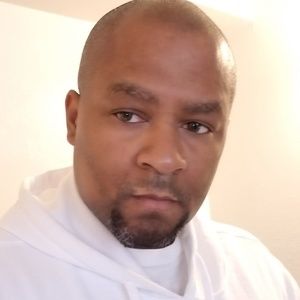 Meet your Posher, Tavares